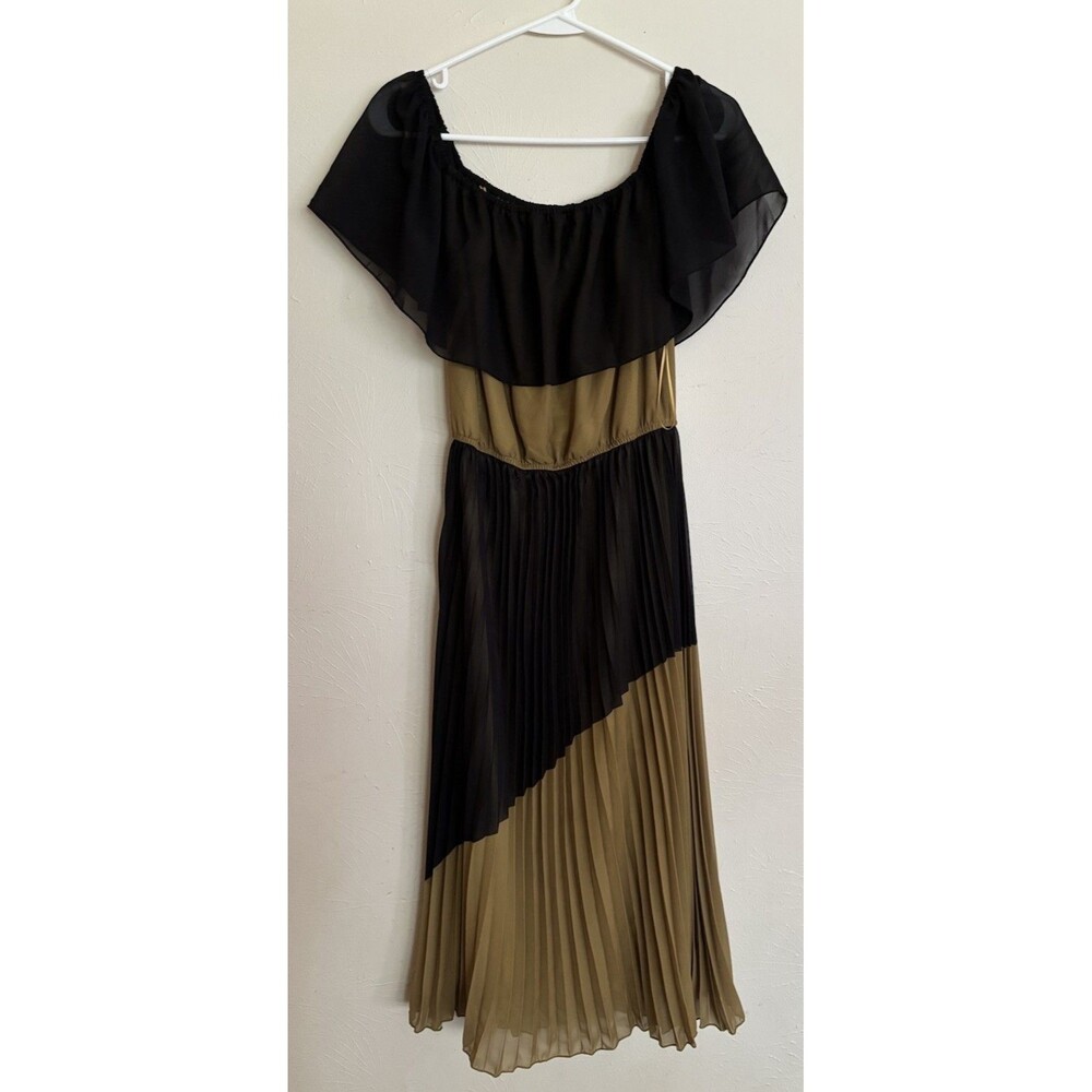 WD NY Dress Small Pleated Green & Black Chiffon Strapless Off Shoulder